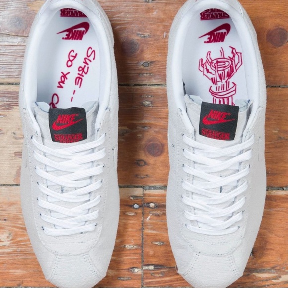 NIKE x Stranger Things 'Upside Down' Cortez New - Picture 6 of 6
